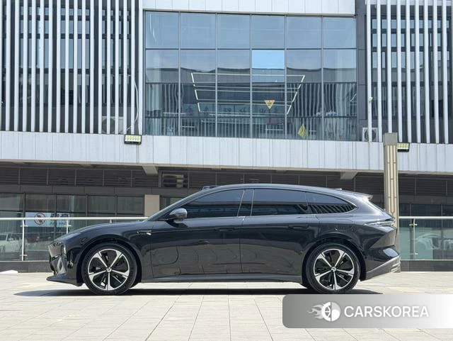 Weilai ET5T id 3939299 из Китая 9