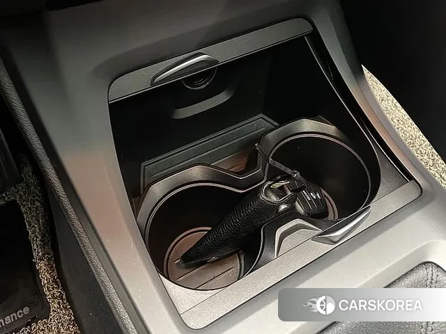 BMW X1 (F48) id 3718302 из Кореи 9