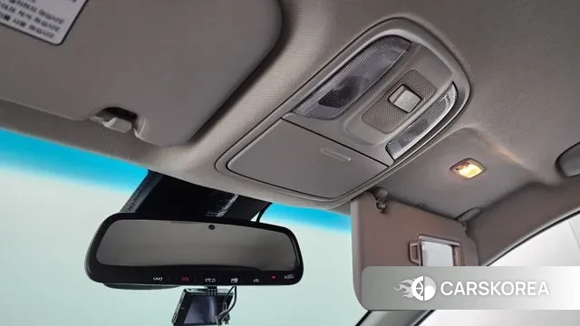 Kia Niro EV id 3789346 из Кореи 9