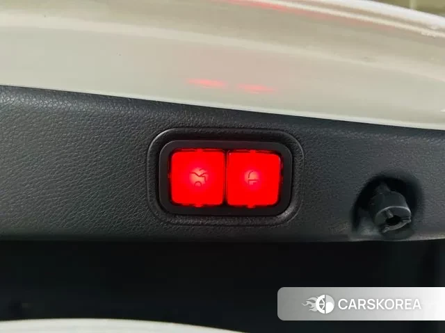 Mercedes-Benz E-Class W213 id 3098234 из Кореи 9