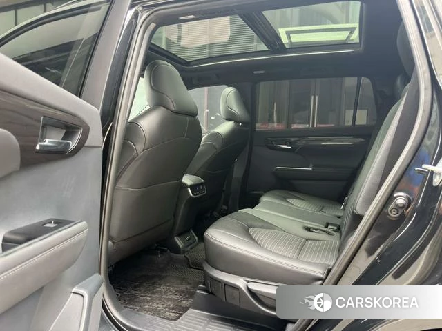 Toyota Crown Lufang id 4342190 из Китая 9