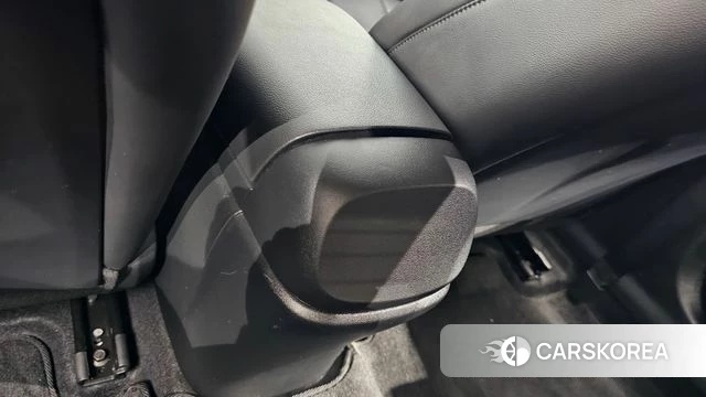 Hyundai Avante Hybrid (CN7) id 4917102 из Кореи 9