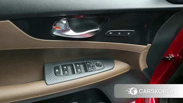 Kia Come New K3 id 3728554 из Кореи 9