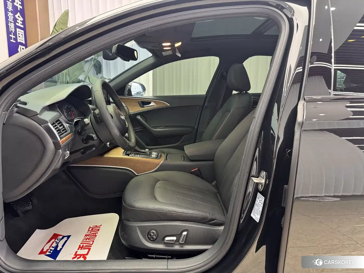 Audi A6L id 4600804 из Китая 9