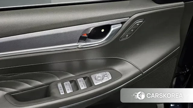 Hyundai The New Grandeur IG id 3033766 из Кореи 9