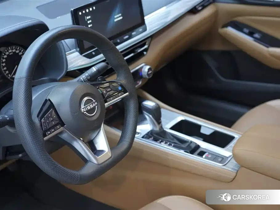 Nissan Altima id 4538595 из Китая 9