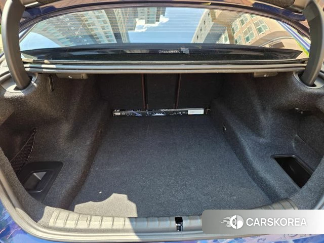 BMW 5 Series (G30) id 4508126 из Кореи 9