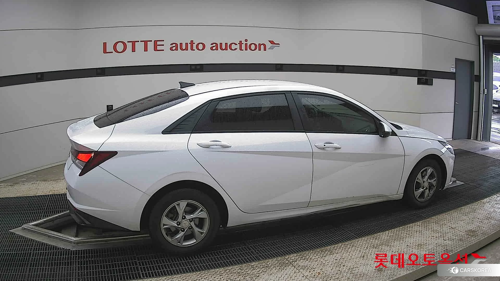Hyundai Avante id 4352359 из Кореи 9