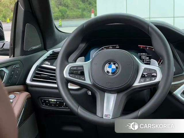 BMW X7 id 4290888 из Китая 9