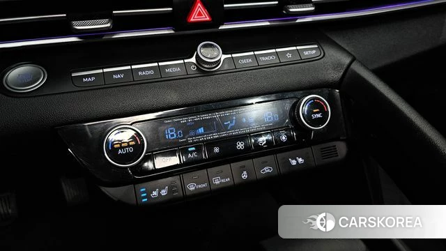 Hyundai Avante (CN7) id 4396908 из Кореи 9