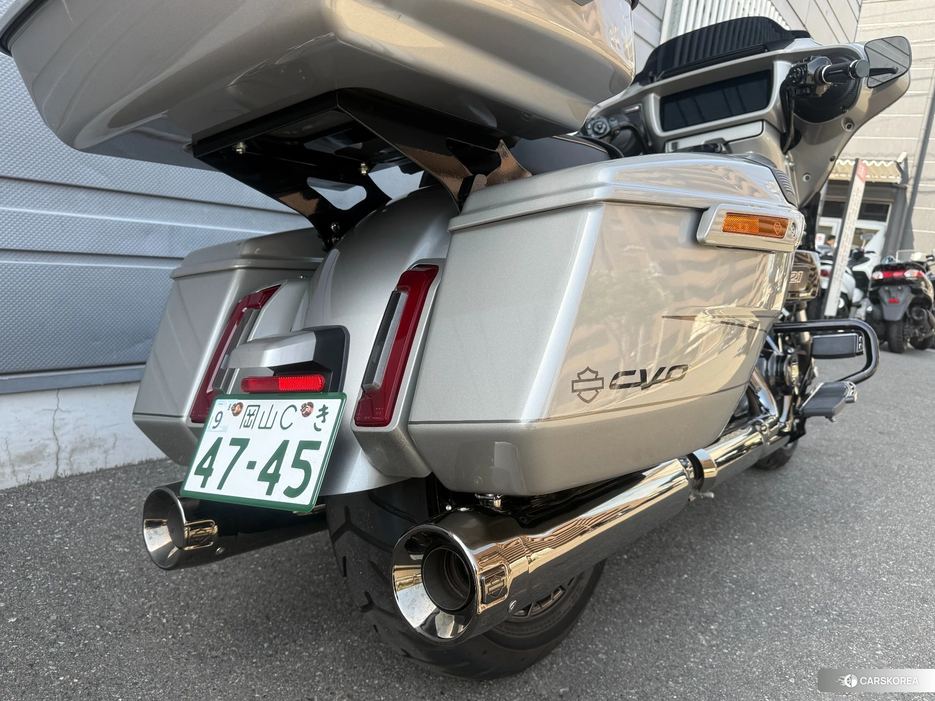 Harley-Davidson Street Glide FLHXSE1800 CVO id 4347759 из Японии 9
