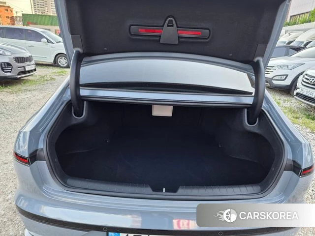Hyundai Grandeur (GN7) id 4393585 из Кореи 9