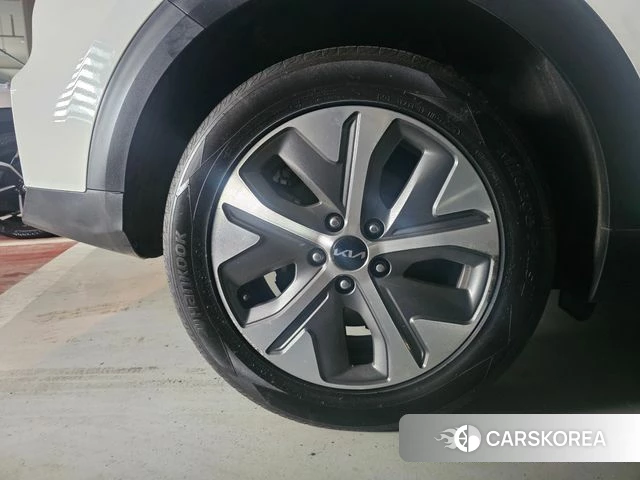 Kia Niro Plus id 4369789 из Кореи 9