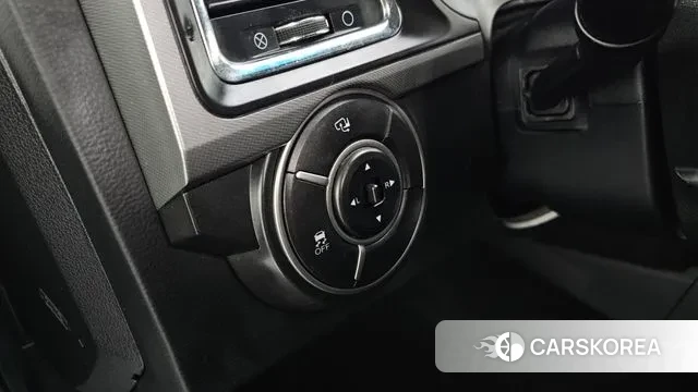 Ssangyong The New Korando Sports id 3397114 из Кореи 9