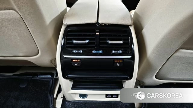 BMW 5 Series (G30) id 3813824 из Кореи 9