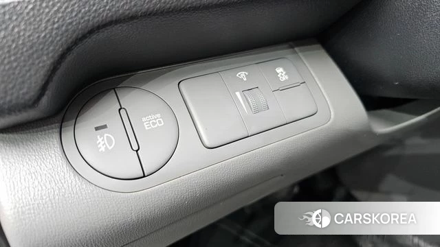Hyundai The New Grand Starex id 4672518 из Кореи 9