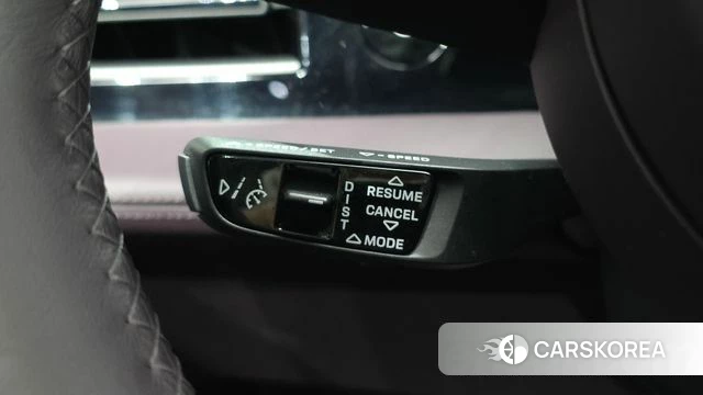 Porsche Taycan id 3798973 из Кореи 9