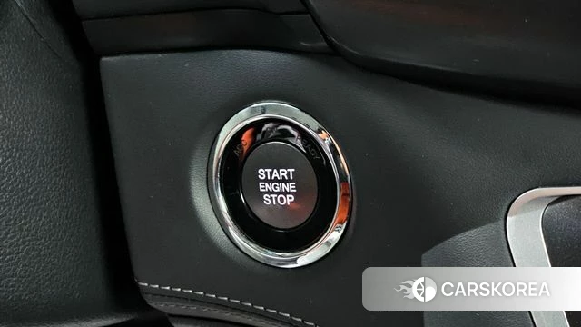 Ssangyong Rexton Sports id 3813650 из Кореи 9