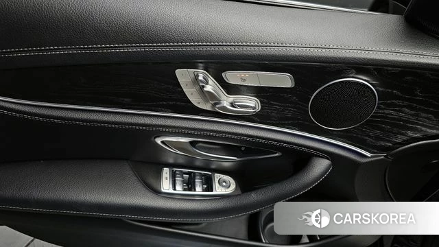 Mercedes-Benz E-Class W213 id 3852823 из Кореи 9