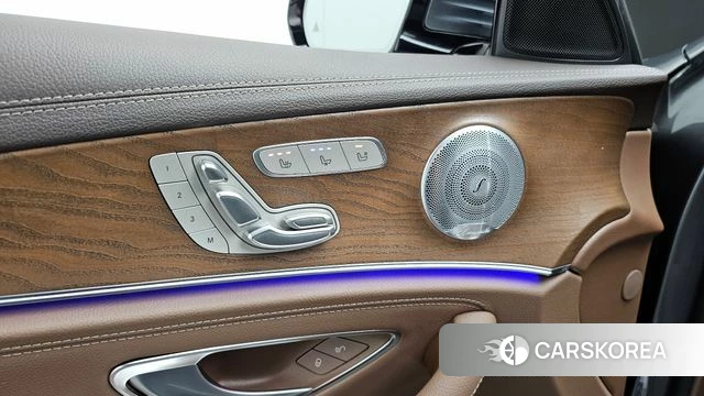 Mercedes-Benz E-Class W213 id 4384090 из Кореи 9