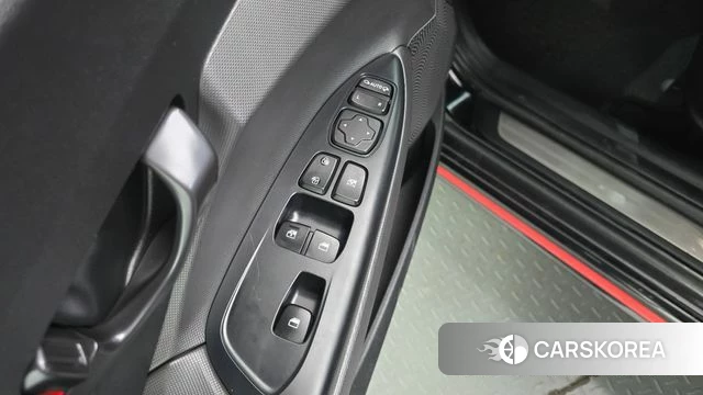Hyundai Veloster (JS) id 4447786 из Кореи 9
