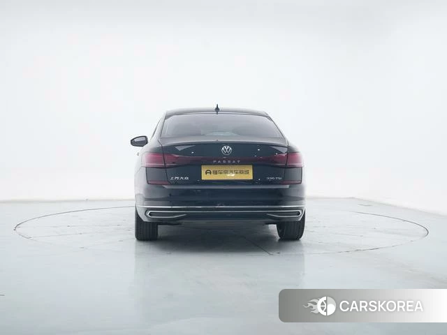 Volkswagen Passat id 4259495 из Китая 9