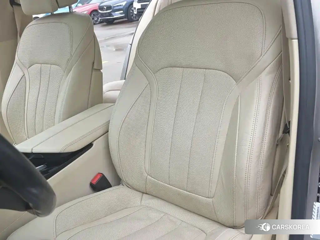 BMW 5 series id 4599773 из Китая 9