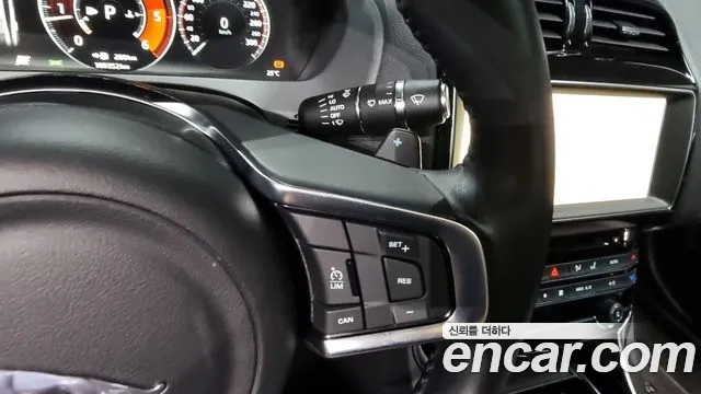 Jaguar XE id 2870597 из Кореи 9