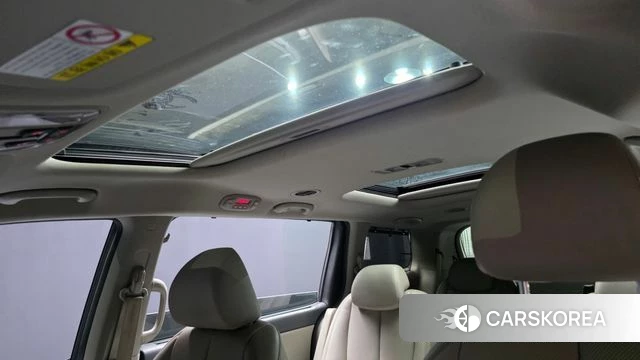 Kia The New Carnival id 4642860 из Кореи 9