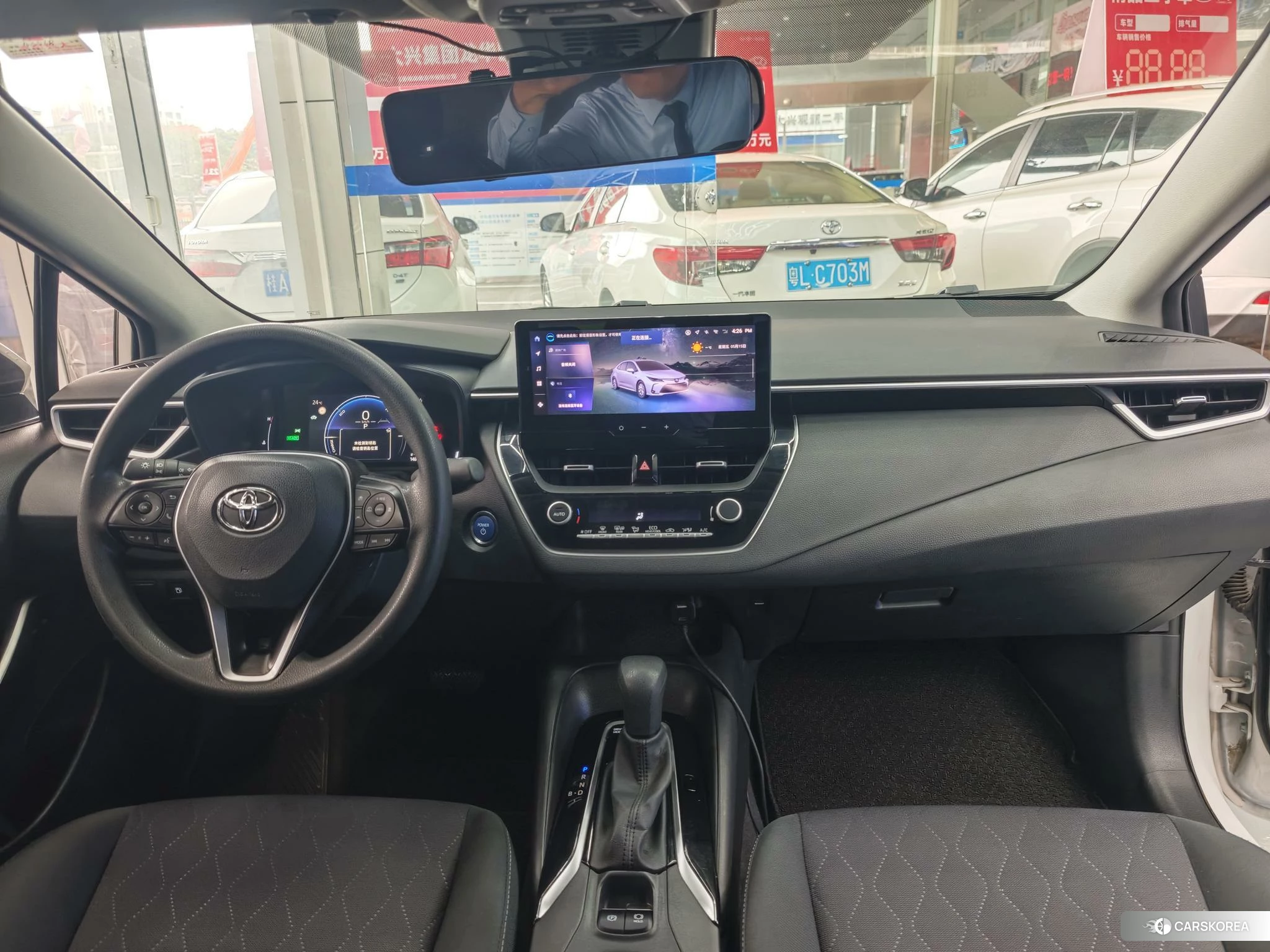 Toyota Corolla id 4510785 из Китая 9