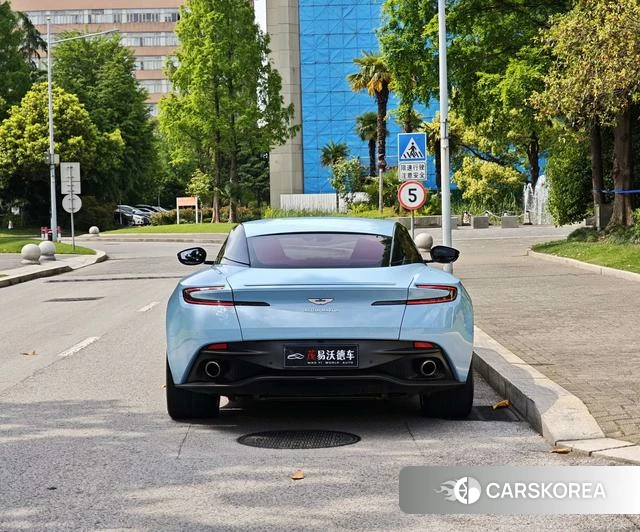 Aston Martin DB11 id 4238624 из Китая 9