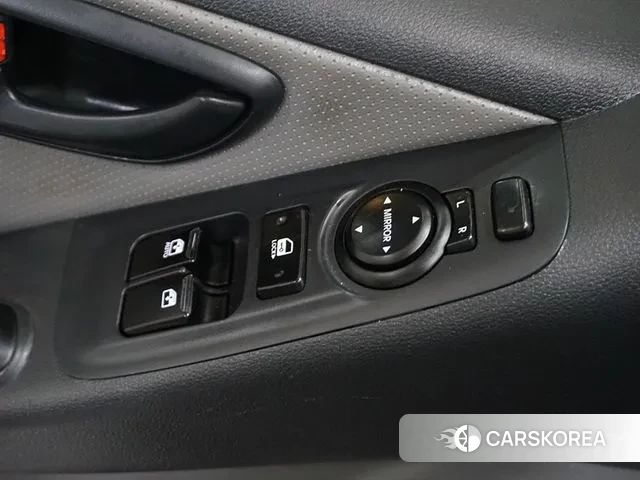 Hyundai The New Grand Starex id 2985763 из Кореи 9