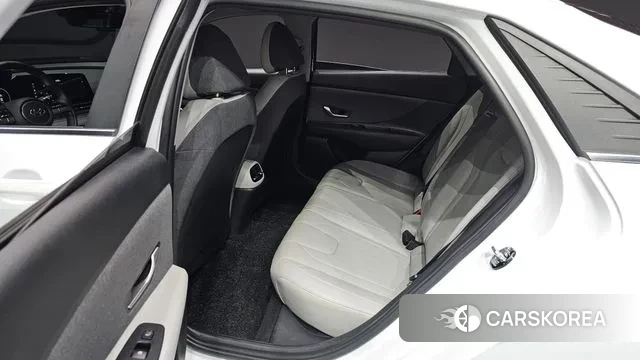 Hyundai Avante (CN7) id 3053881 из Кореи 9