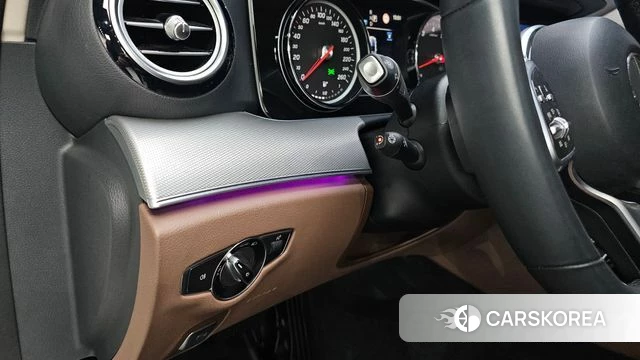 Mercedes-Benz E-Class W213 id 3861573 из Кореи 9