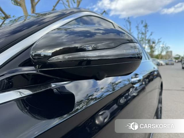 Mercedes-Benz E-class id 4256905 из Китая 9
