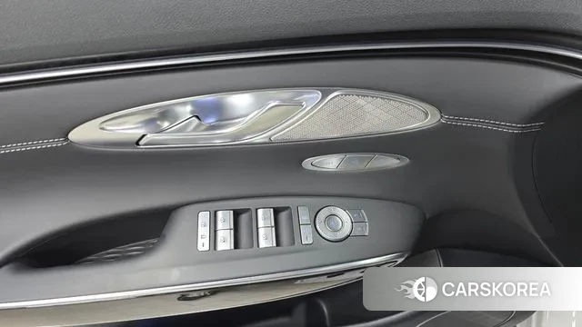 Genesis GV70 id 3262685 из Кореи 9