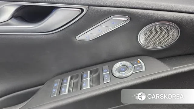 Genesis Electrified G80 (RG3) id 3165183 из Кореи 9