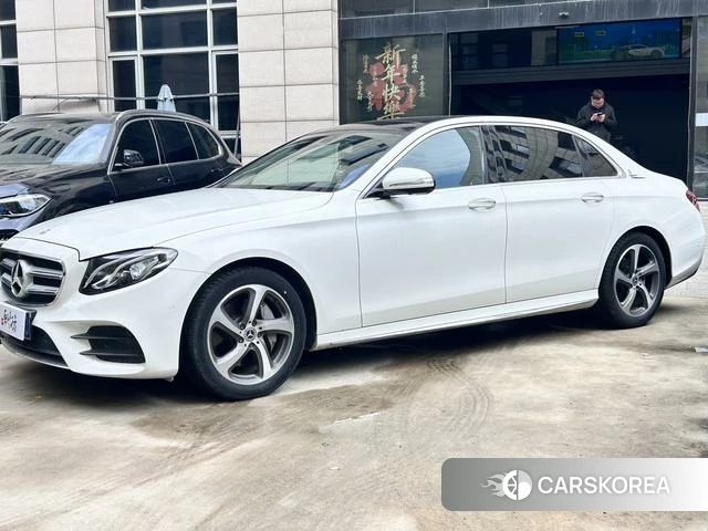 Mercedes-Benz E-class id 4239959 из Китая 9