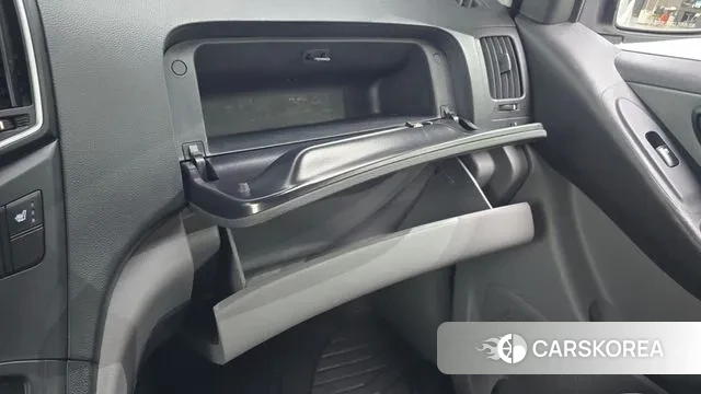 Hyundai The New Grand Starex id 2991413 из Кореи 9