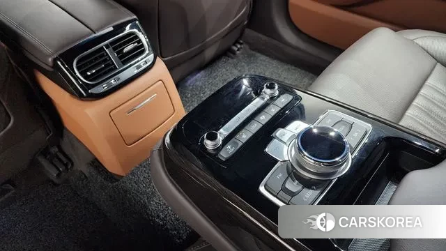 Genesis G90 id 3754227 из Кореи 9