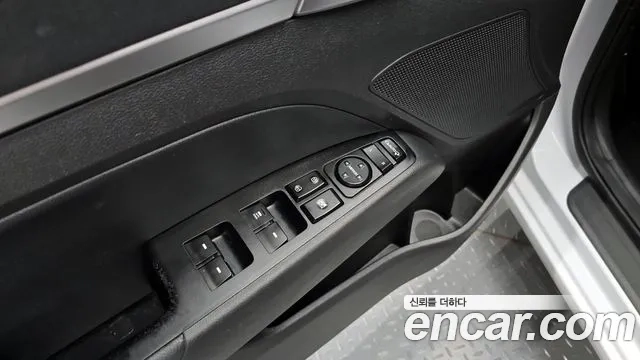 Hyundai The New Avante AD id 2956365 из Кореи 9