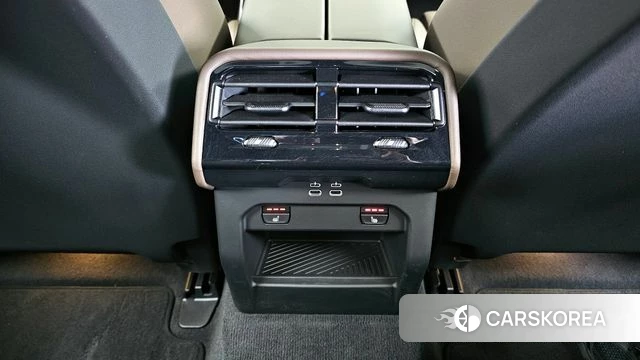 BMW 5 Series (G60) id 3837884 из Кореи 9