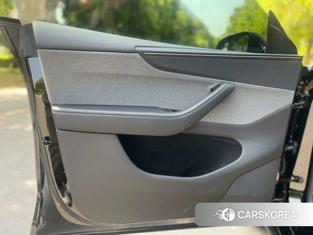 Tesla Model Y id 4205638 из Китая 9