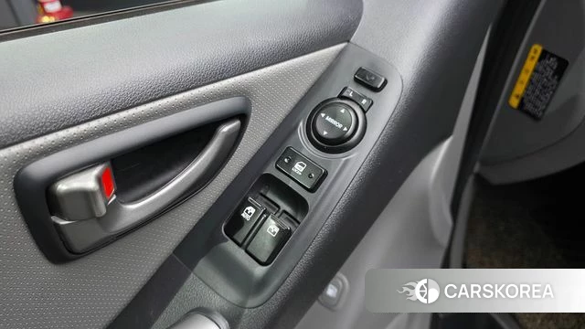 Hyundai The New Grand Starex id 3898894 из Кореи 9