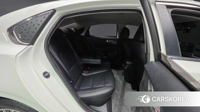 Kia Come New K3 id 4530634 из Кореи 9
