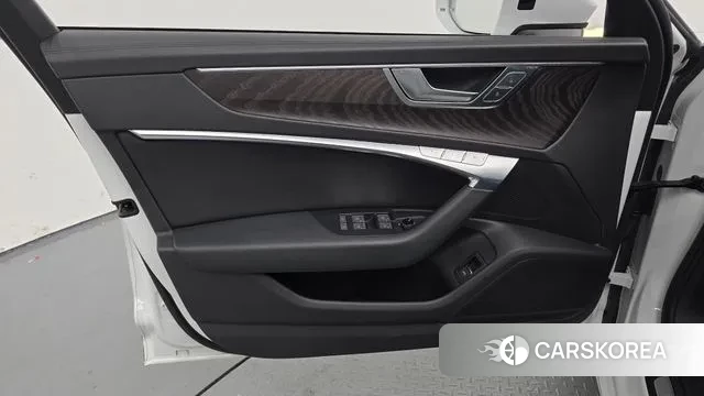 Audi A6 (C8) id 3421689 из Кореи 9