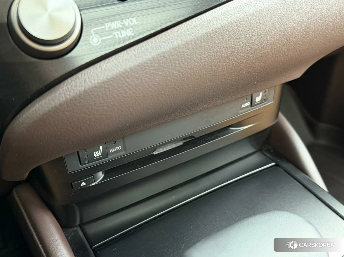 Lexus ES id 4452601 из Китая 9