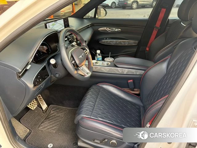 Genesis GV70 id 3800310 из Кореи 9