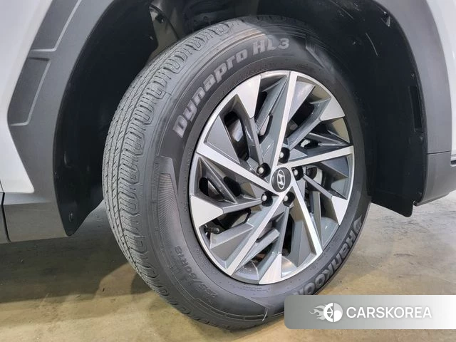 Hyundai Tucson (NX4) id 3827645 из Кореи 9