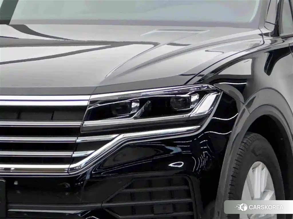 Volkswagen Touareg id 4679570 из Китая 9